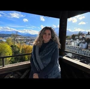 Meet your Posher, Juli